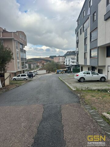 14-GSN GAYRİMENKULDEN MUHAMMER AKSOY DA 300M2 KİRALIK ARSA